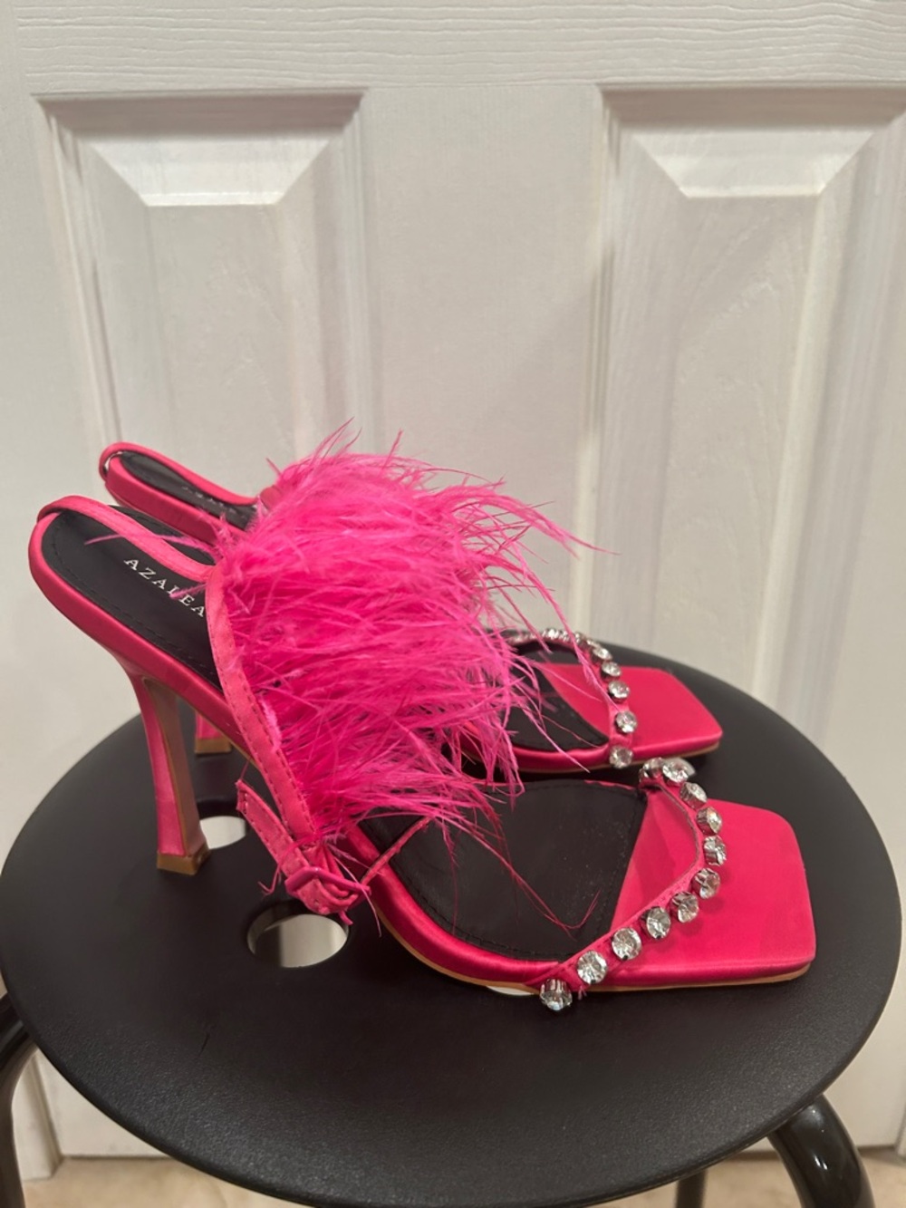 Pink Feather Strappy Heels Size 10 - Picture 4 of 8